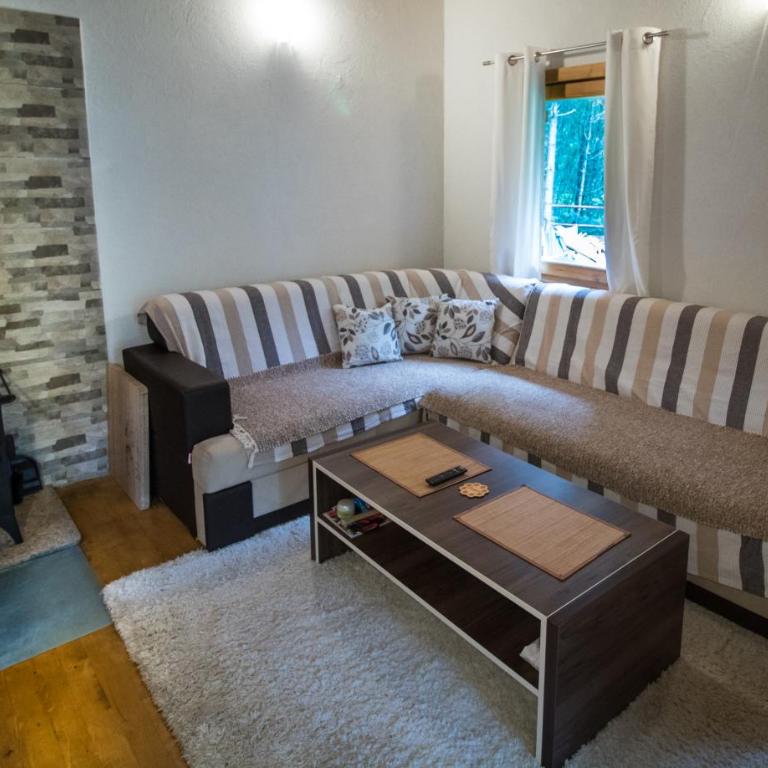 Cabin House Hidden Nest - Vacation Home - 3