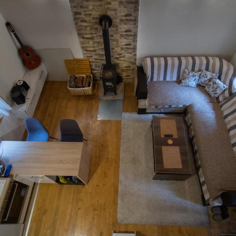 Cabin House Hidden Nest - Vacation Home - 2
