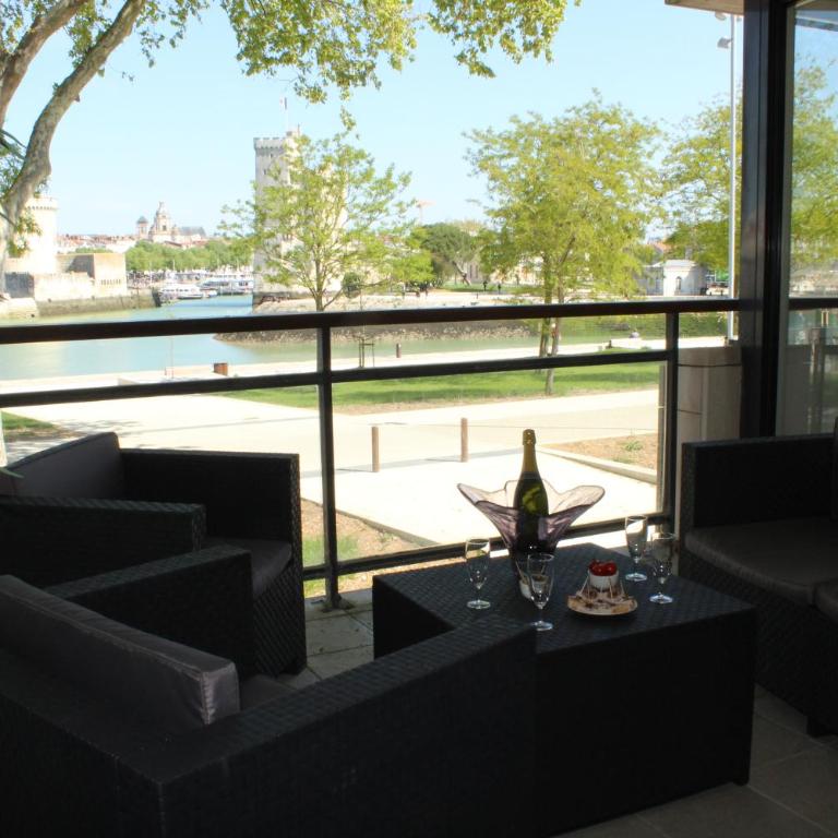 Vue exceptionnelle sur les Tours ! Charme et tranquillité - Appartamento con Vista Mare - 11