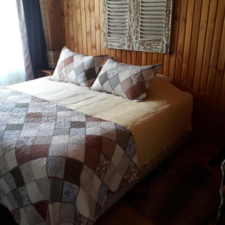 Hostal Arce Marrón - Habitación Doble con baño privado - 1 o 2 camas - 1