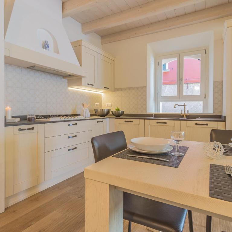 Elizabeth House Varenna - Apartment mit Seeblick - 9