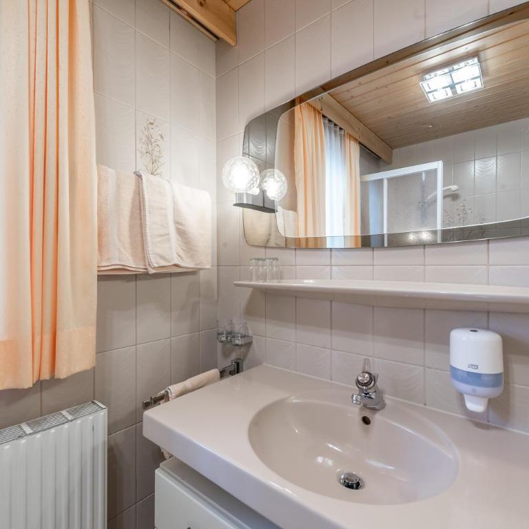 Apart Hotel Garni Wieser - Familien-Apartment (2 Erwachsene + 2 Kinder) - 6