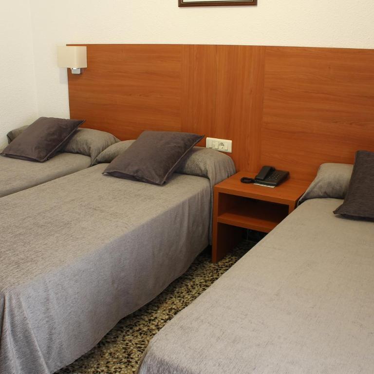 Hotel Jardín - Habitación Triple - 3