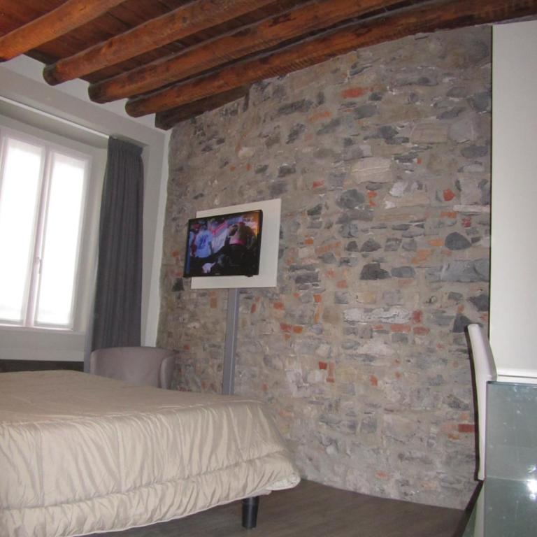 Hotel Borgovico - Camera Matrimoniale/Doppia con Letti Singoli - 1