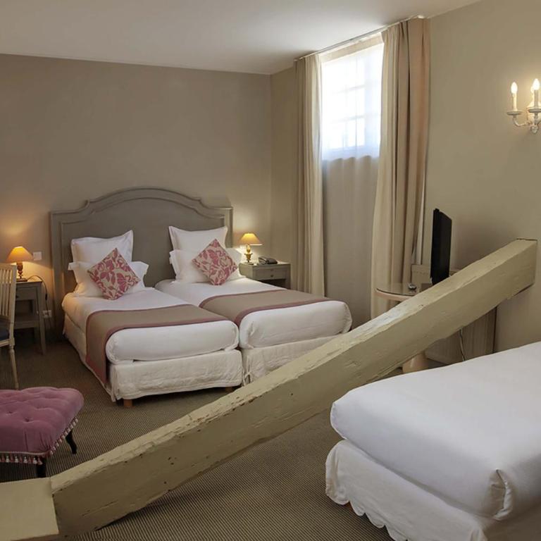 Hôtel Le Donjon - Cœur de La Cité Médiévale - Chambre Triple Supérieure - 5
