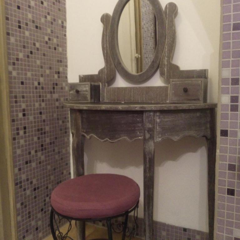 Autan des Couleurs - Chambre Double ou Lits Jumeaux - 8