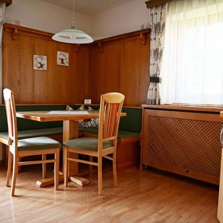 KENDLGUT Appartements am BioBauernhof inklusive unbegrenztem Eintritt in die Alpentherme - Kleines Apartment mit 1 Schlafzimmer - 6
