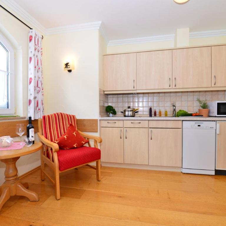 Landhaus Hubert's Hüs - Apartment mit Blick auf die Berge - 5
