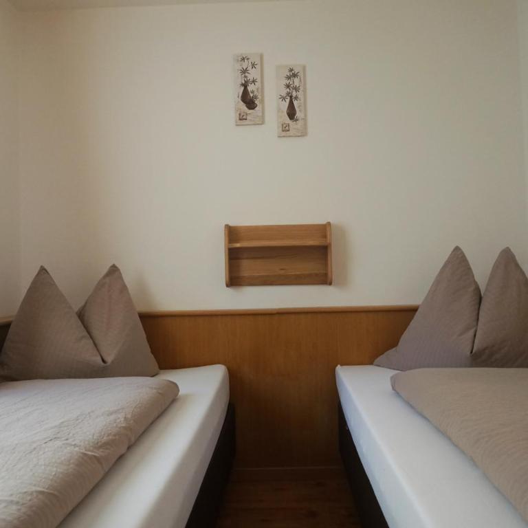 KENDLGUT Appartements am BioBauernhof inklusive unbegrenztem Eintritt in die Alpentherme - Kleines Apartment mit 1 Schlafzimmer - 5