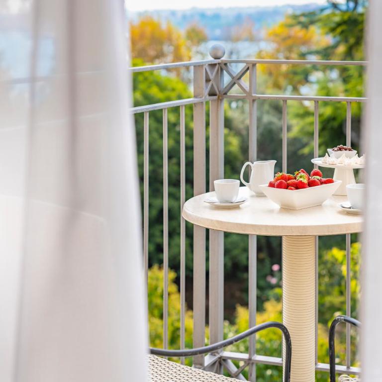 Villa Rosa Hotel Desenzano - Camera Matrimoniale Superior con Balcone - 6