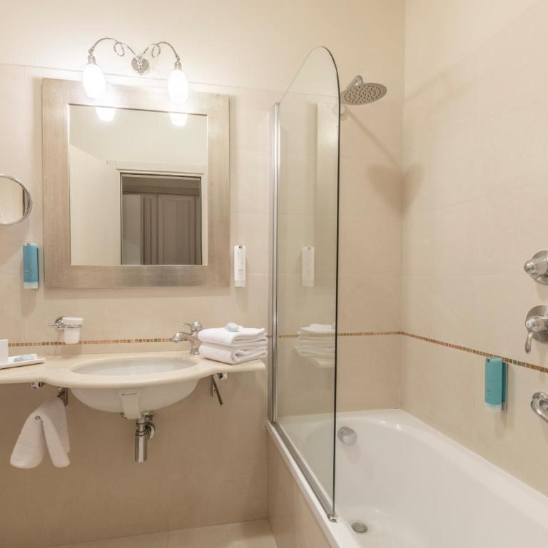 Villa Rosa Hotel Desenzano - Junior Suite con Balcone e Vista Lago - 1