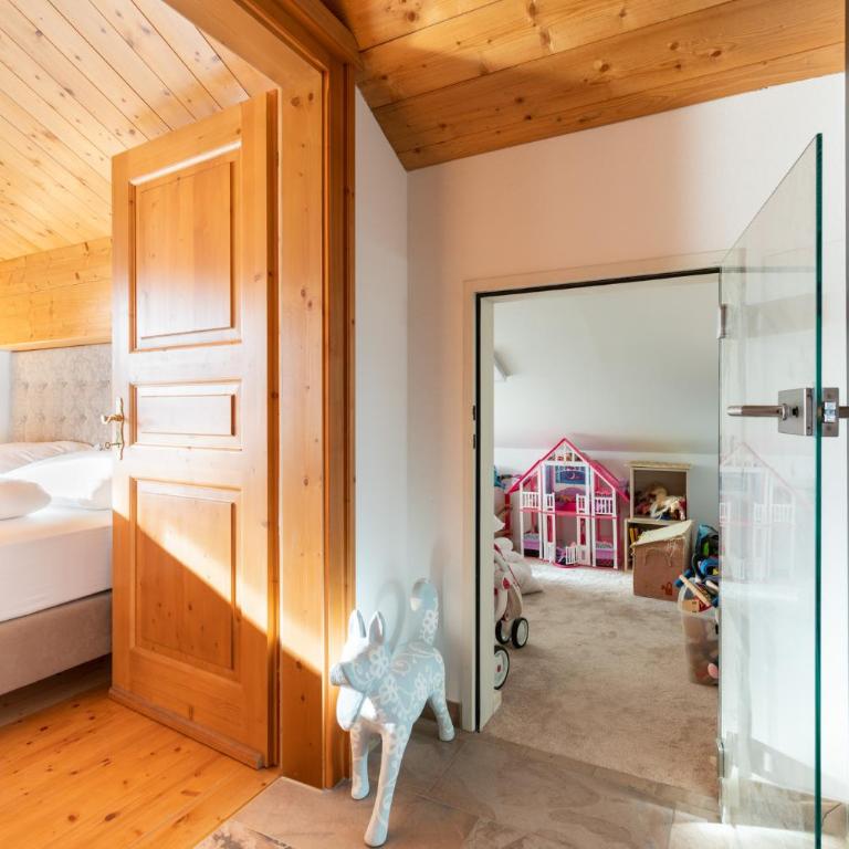Designferienhaus Luxus Bergchalet XXL Ski In-Out Snow Space Wagrain Flachau - Deluxe Villa - 25