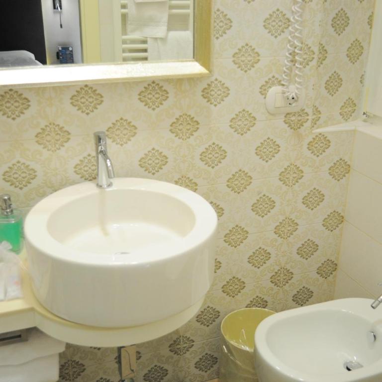 Hotel Maggiore - Double Room - 12