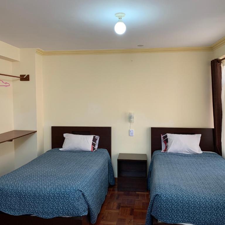 Residencial Alta Vista - Habitación Doble Económica - 1 o 2 camas - 2