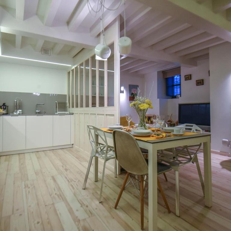 La Casita De La Catedral a 50m de la Catedral - Deluxe Apartment - 11