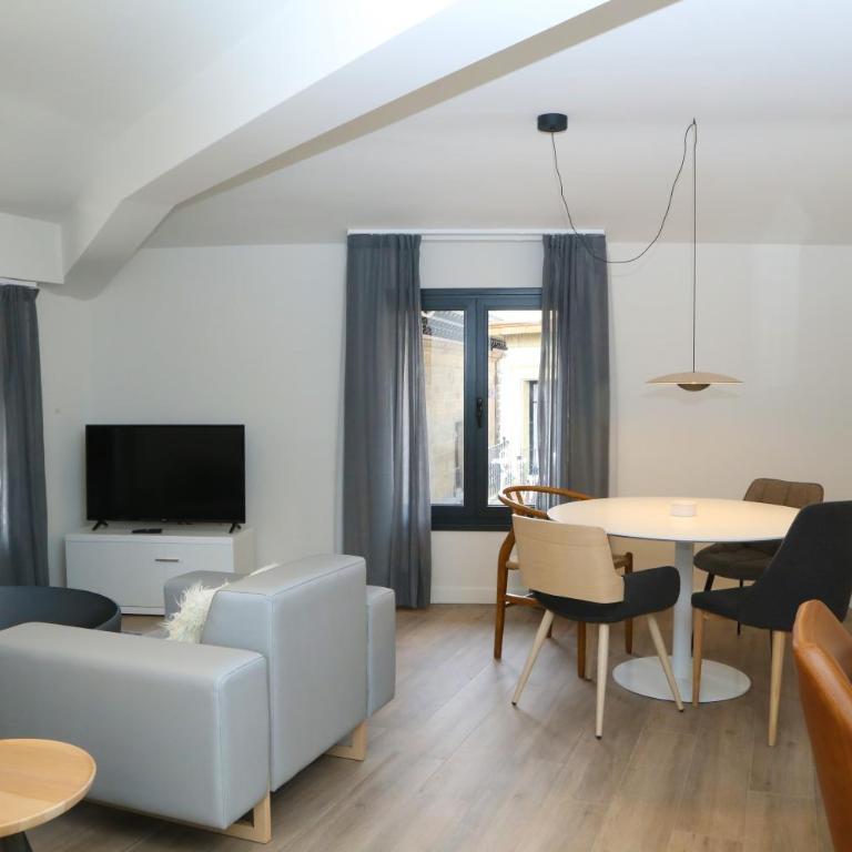 Viviendas Oviedo Catedral - Apartamento Deluxe - 1