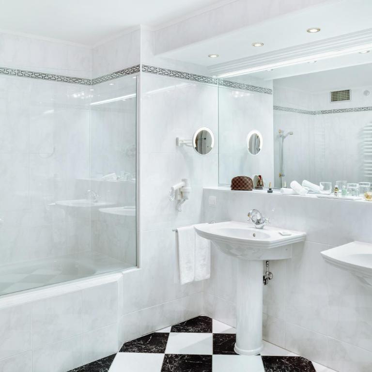 IMLAUER Hotel Schloss Pichlarn - Schloss-Suite - 3