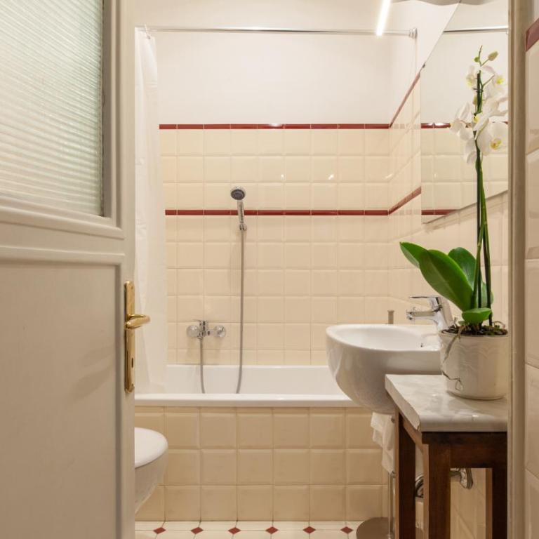Otium Maecenatis Apartments - Appartamento con 3 Camere da Letto - 2