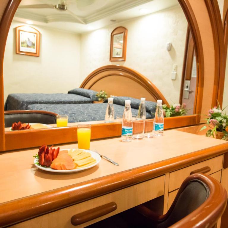 Hotel Diligencias - Vierbettzimmer - 5