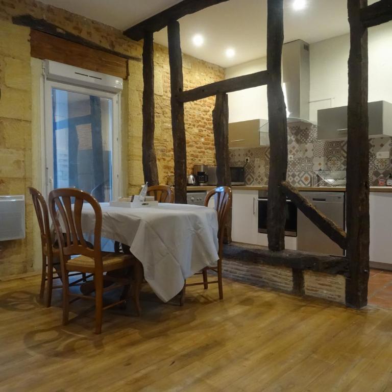 Habitation Saint-Clar Vieille Ville - Loft - 11