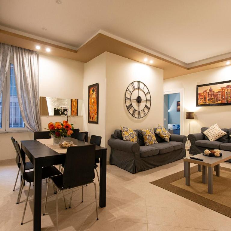 Giulio Cesare Imperatore - Two-Bedroom Apartment - 1