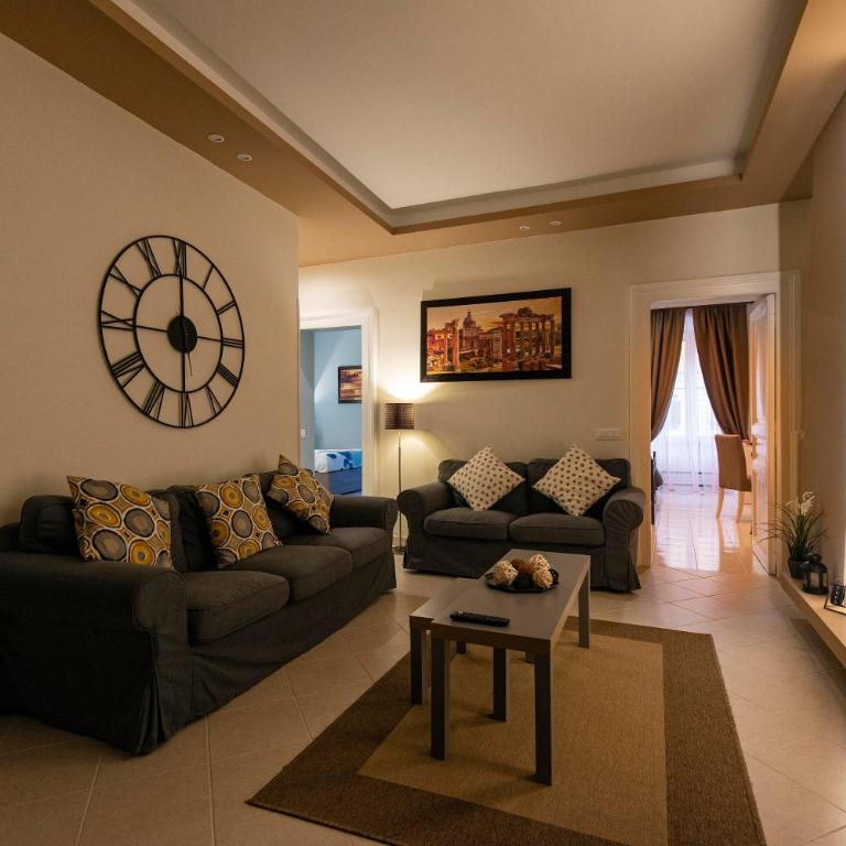 Giulio Cesare Imperatore - Two-Bedroom Apartment - 6
