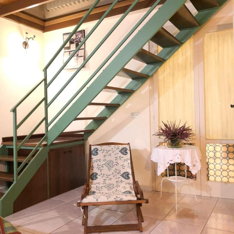 B&B Il Nespolo - Appartamento su 2 Livelli (3 Adulti) - 16