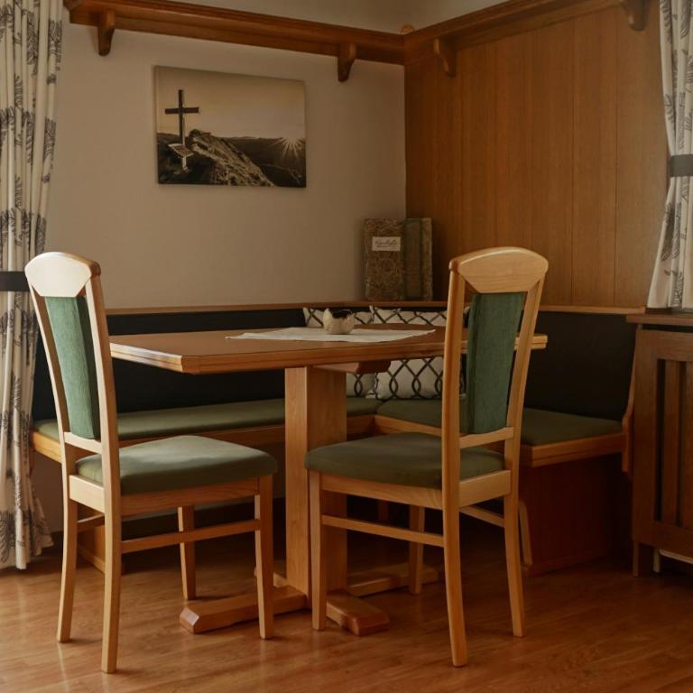 KENDLGUT Appartements am BioBauernhof inklusive unbegrenztem Eintritt in die Alpentherme - Apartment mit 2 Schlafzimmern - 4