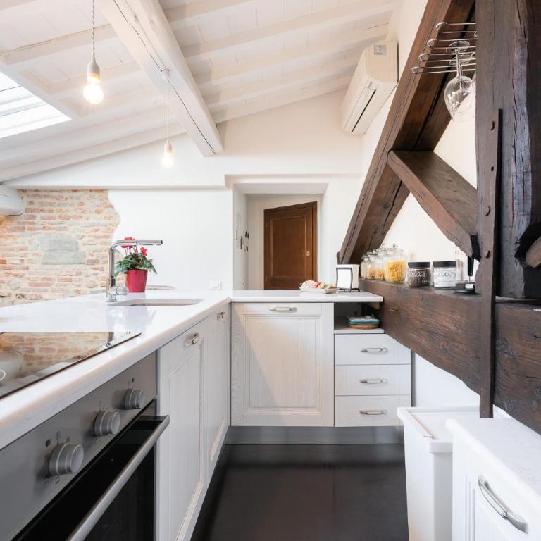 Giotto City Center - One-Bedroom Apartment - 10