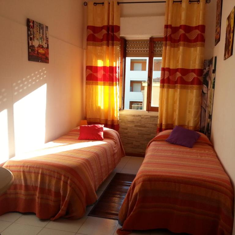 B&B Alghero Republic - Camera Doppia con Letti Singoli - 11