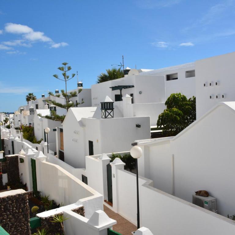 Ave Paraíso - Cozy and Sunny house - Two-Bedroom Apartment - 23