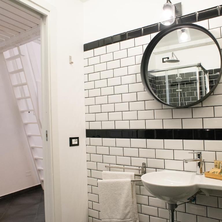 InCentro B&B - Suite con Balcone - 12