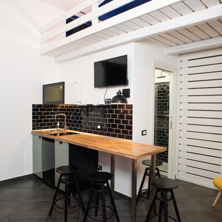 InCentro B&B - Suite con Balcone - 14