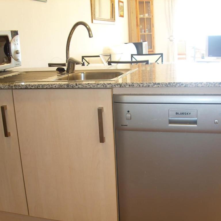 2 dorm.A/A.Vista mar.WiFi.Gym.Sauna.Terraza.Parking. - Apartamento - 35