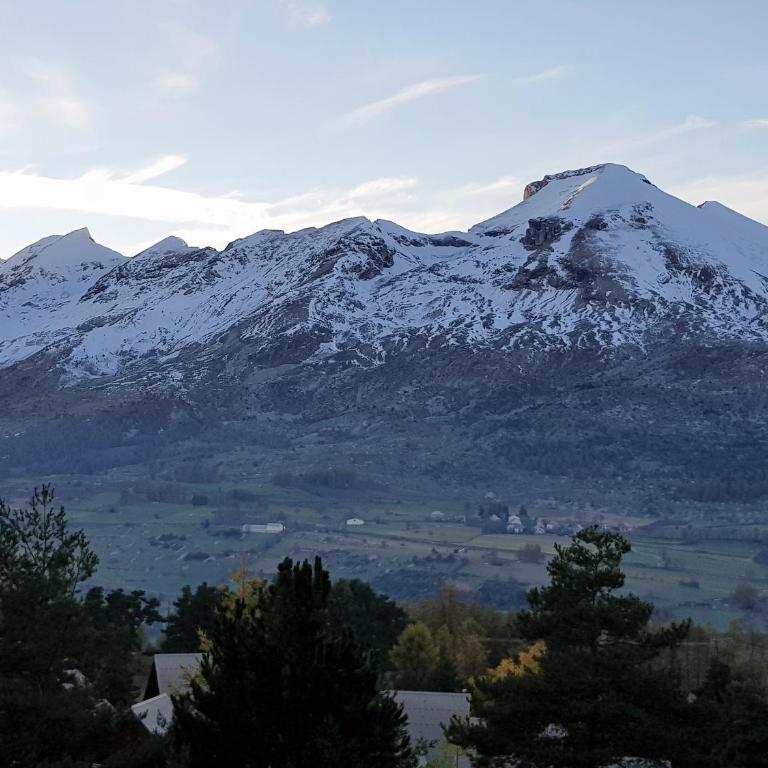 Appartement 3 pièces 6 personnes, Le Panoramique, La Joue du loup - Apartamento de 1 dormitorio con balcón y vistas a la montaña - 4