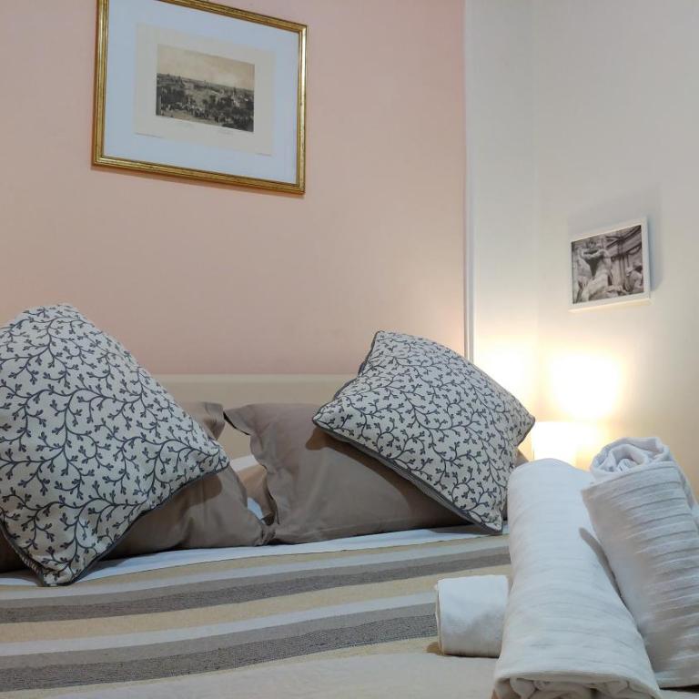 Dreaming Navona Rooms - Camera Matrimoniale con Bagno Privato - 1