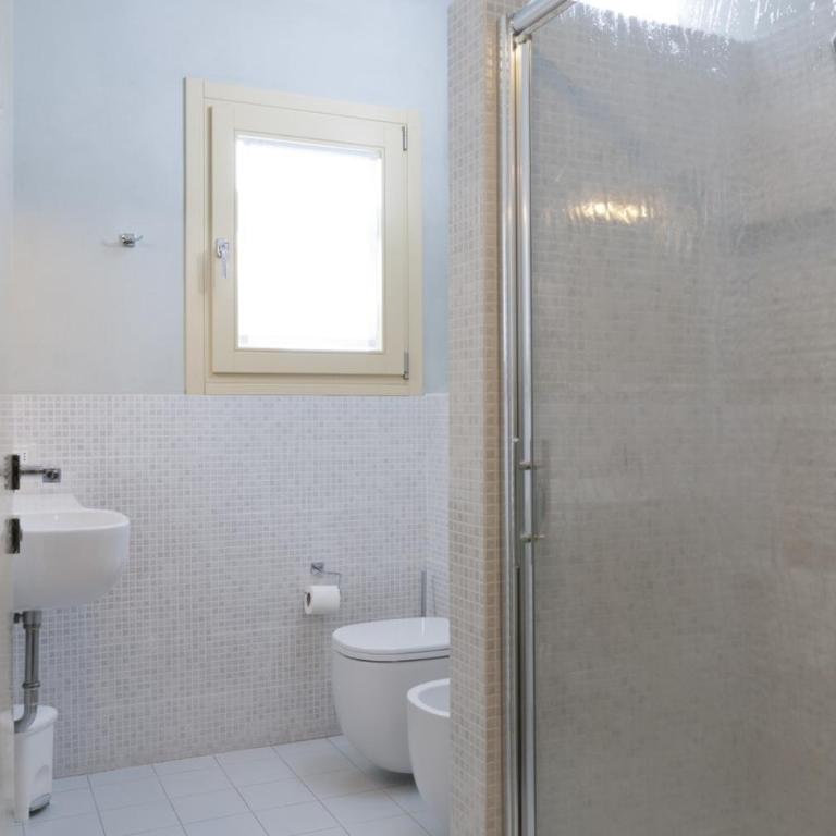 6 Porte Guesthouse - Camera Matrimoniale - 4
