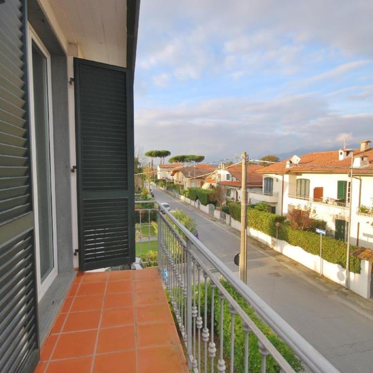 Raffinato attico vicino al mare con solarium Lido di Camaiore - Apartment - 37
