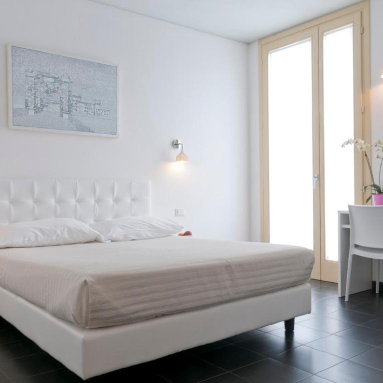 6 Porte Guesthouse - Camera Matrimoniale - 1