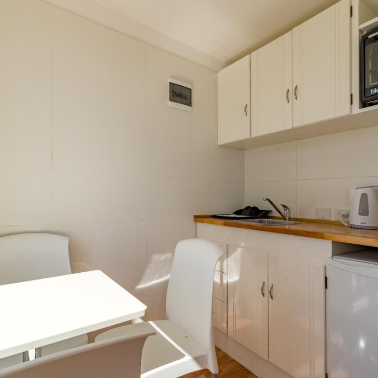 Lago apARTments - Apartamento Estudio - 1