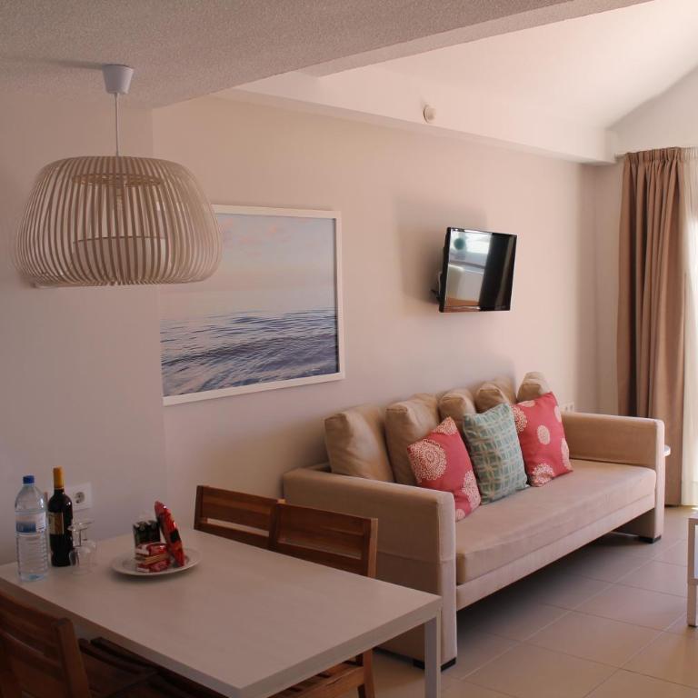 Grupotel Flamingo Beach - Standard Apartment (2 Adults + 2 Children) - 4