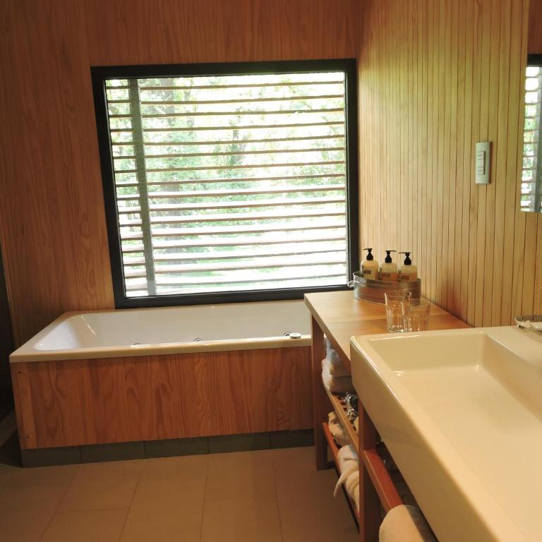 Las Majadas Hotel & Centro de Reuniones - Habitación Doble Deluxe con balcón - 1 o 2 camas - 1