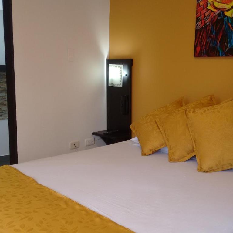 Hotel Anzea - Habitación Doble Grande - 5