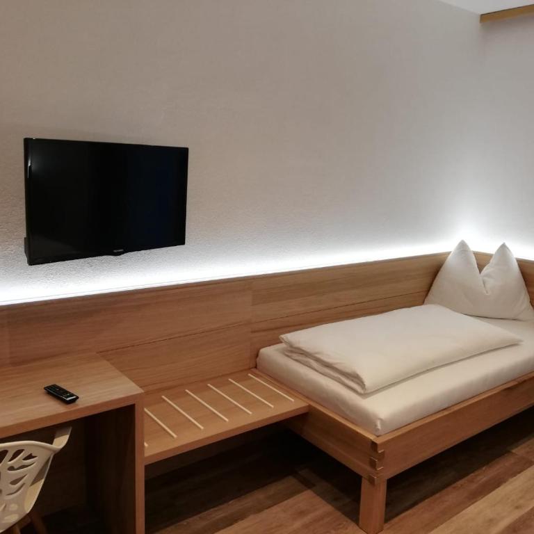 Flöckner B&B - Großes Doppelzimmer - 18