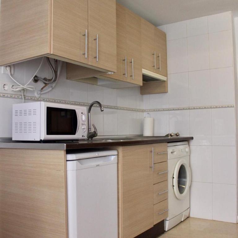 Pasaje Olletas nº 3, Bajo E - One-Bedroom Apartment - 10