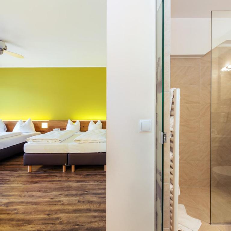 Basic Hotel Innsbruck - Vierbettzimmer - 3