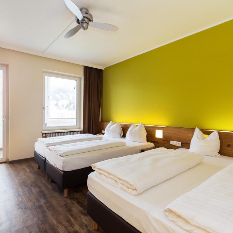 Basic Hotel Innsbruck - Vierbettzimmer - 2