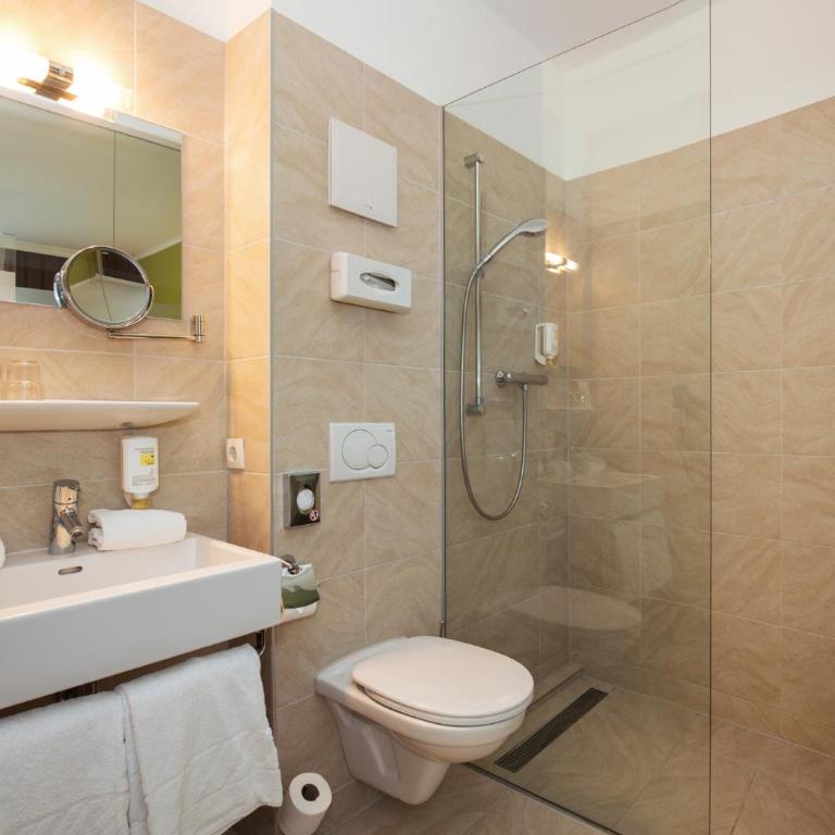 Basic Hotel Innsbruck - Doppelzimmer - 7