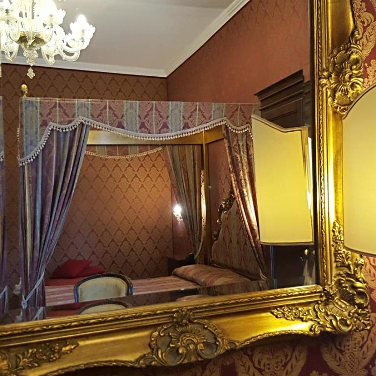 Casa Pisani Canal - Junior Suite con Vista Canale (4 Adulti) - 8