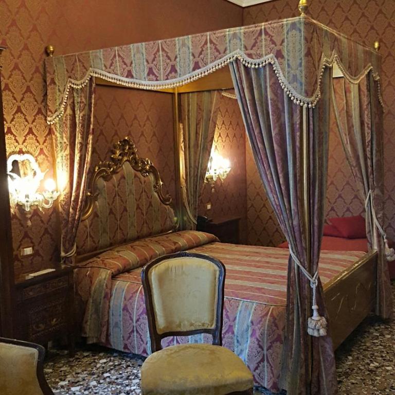 Casa Pisani Canal - Junior Suite con Vista Canale (4 Adulti) - 3